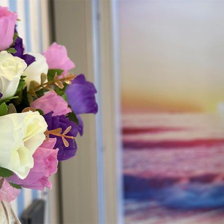3Br Romantic Apt, 2Mins Mtr, 8Pax Hongkong Kültér fotó