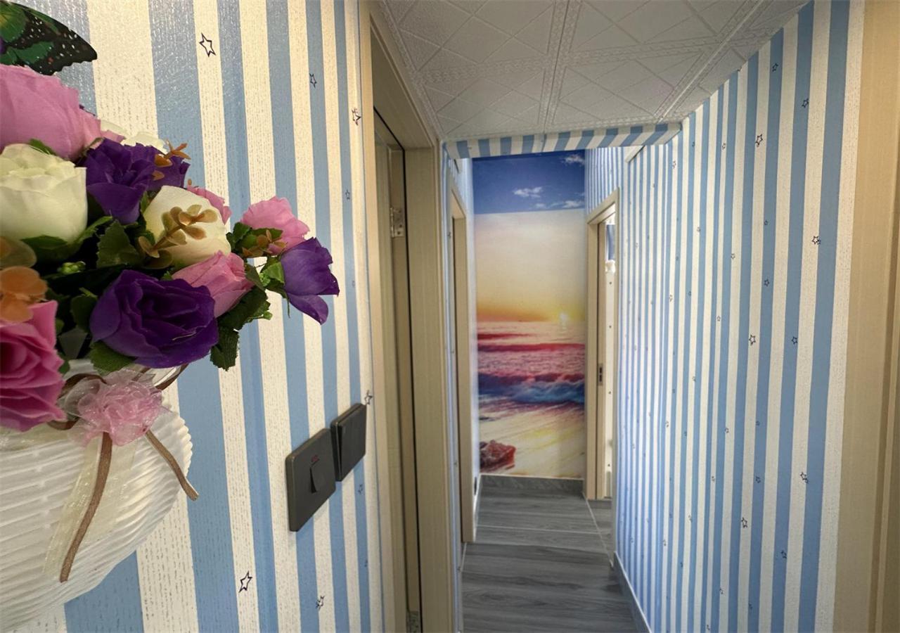 3Br Romantic Apt, 2Mins Mtr, 8Pax Hongkong Kültér fotó